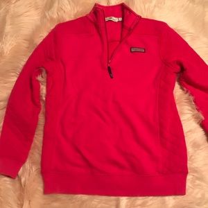 Pink vineyard vines pullover